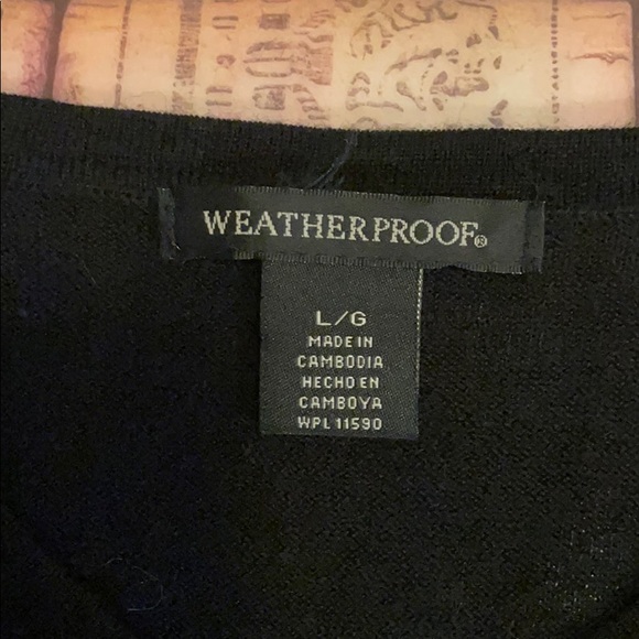 Men’s large v neck sweater. - Picture 2 of 3